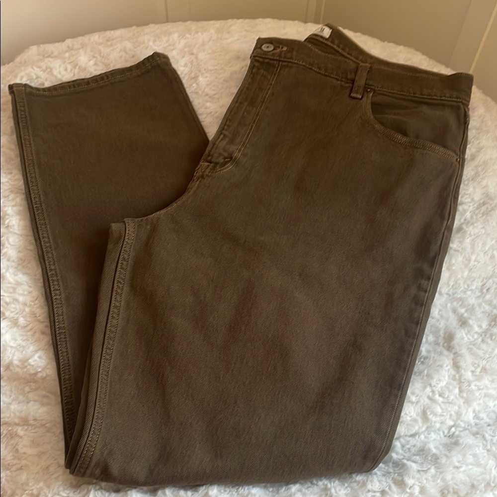 Abercrombie 90’s Straight Ultra High Rise Brown Jeans